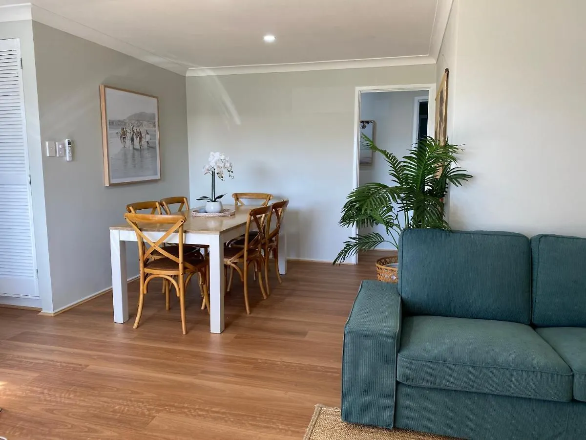 Walk To Beach - 3Bed House - Pet & Kid Friendly Buddina 0*,